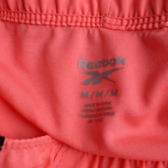 #29 REEBOK Shorts - Picture 4 of 8